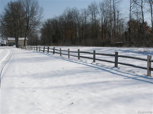 16041 Arnold Road Gregory, MI 48137 - Photo 17 of 18 Lakeland Trail