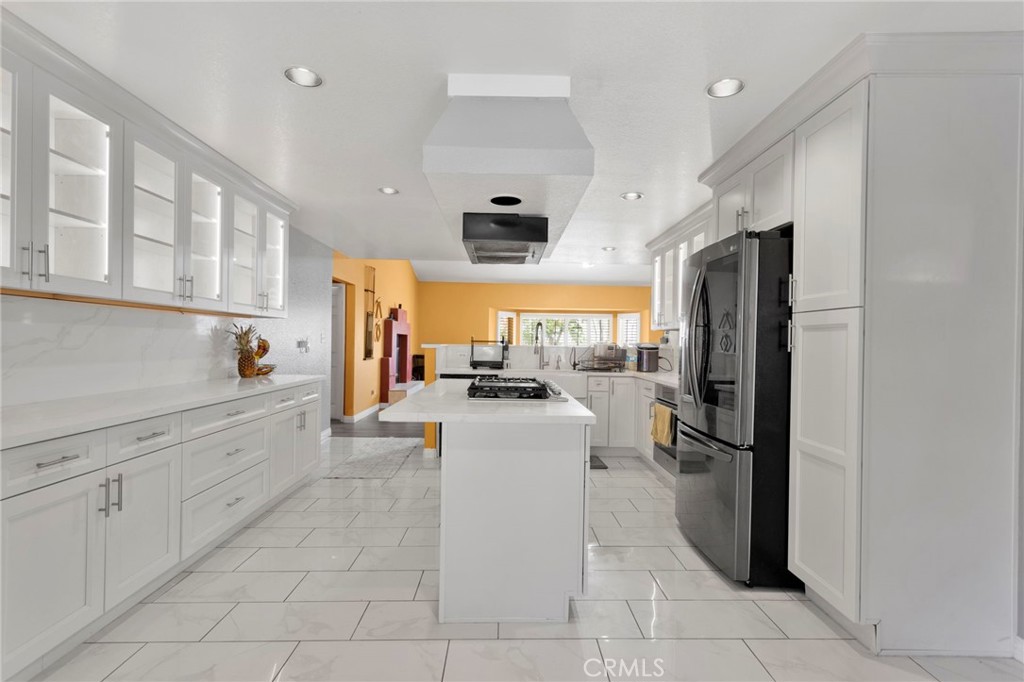 20430 Rancherias Road Apple Valley, CA 92307 - Photo 18 of 72