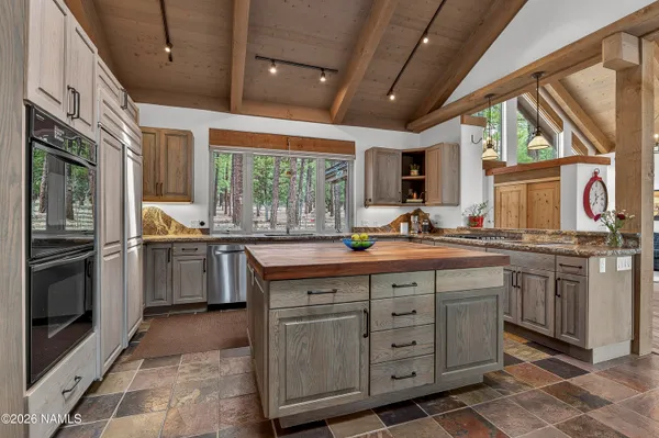 $2,450,000 | 105 West Mt Elden Lookout Road, Flagstaff, AZ 86001