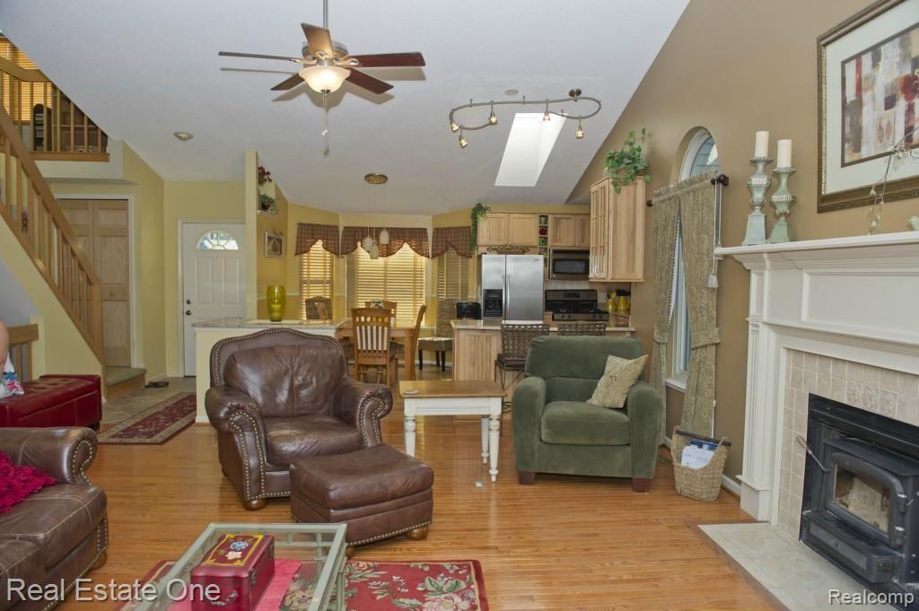 11862 Stoney Ridge Road Brighton, MI 48114 - Photo 11 of 37 LMS_0609.jpg