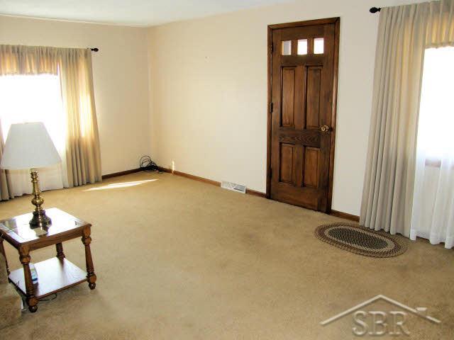 11903 West Peet Road Chesaning, MI 48616 - Photo 8 of 14 20351749-7.JPG
