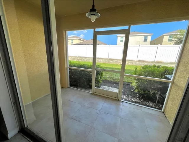 $2,100 | 207 Penmark Stone Place, Valrico, FL 33594