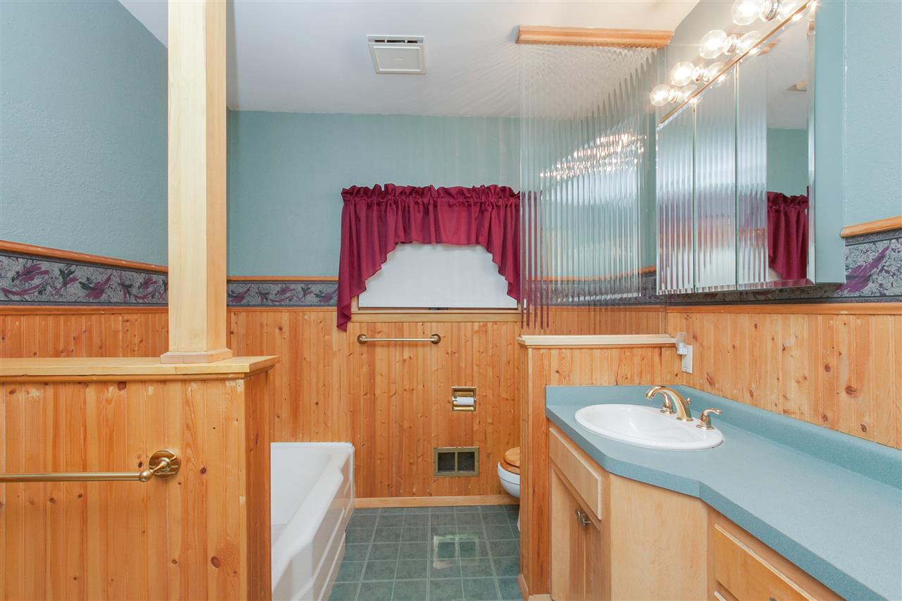 460 Hilltop Road Marion, IA 52302 - Photo 19 of 25 Gallery Image 19