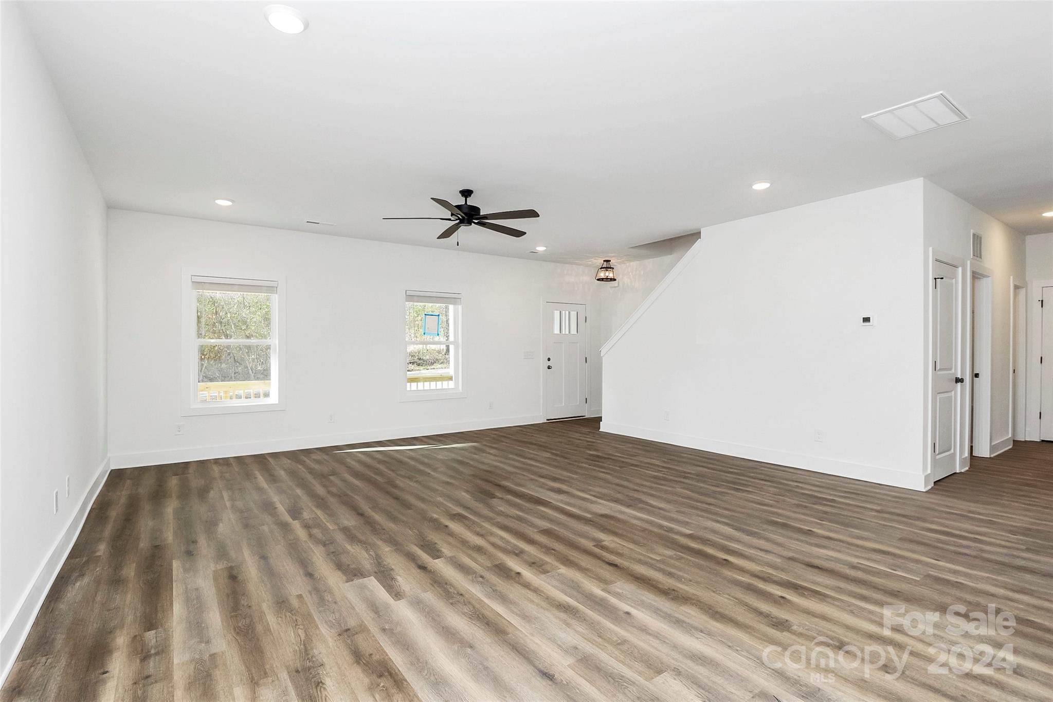 1975 Ripple Rock Road Fort Mill, SC 29715 - Photo 3 of 32 Gallery Image 3