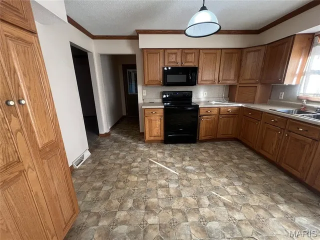 $268,000 | 205 Pcr 920, Perryville, MO 63775