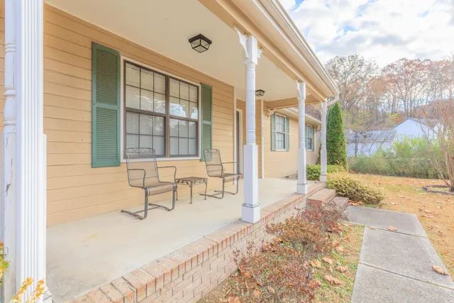 $335,000 | 7205 Flagstone Drive, Ooltewah, TN 37363