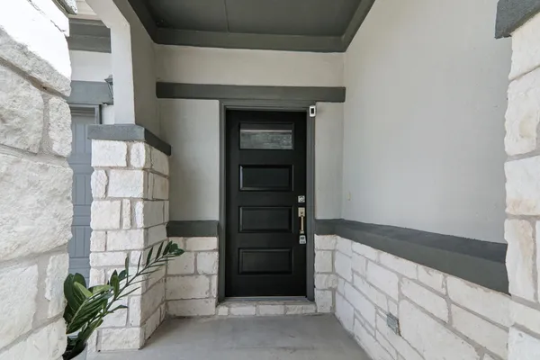 a view of an entryway