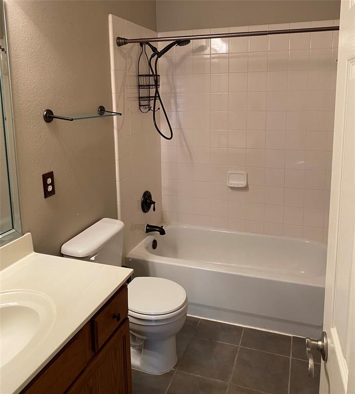 207 Colonial Lane Euless, TX 76040 - Photo 28 of 35