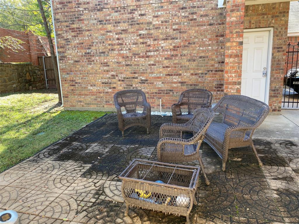 207 Colonial Lane Euless, TX 76040 - Photo 32 of 35