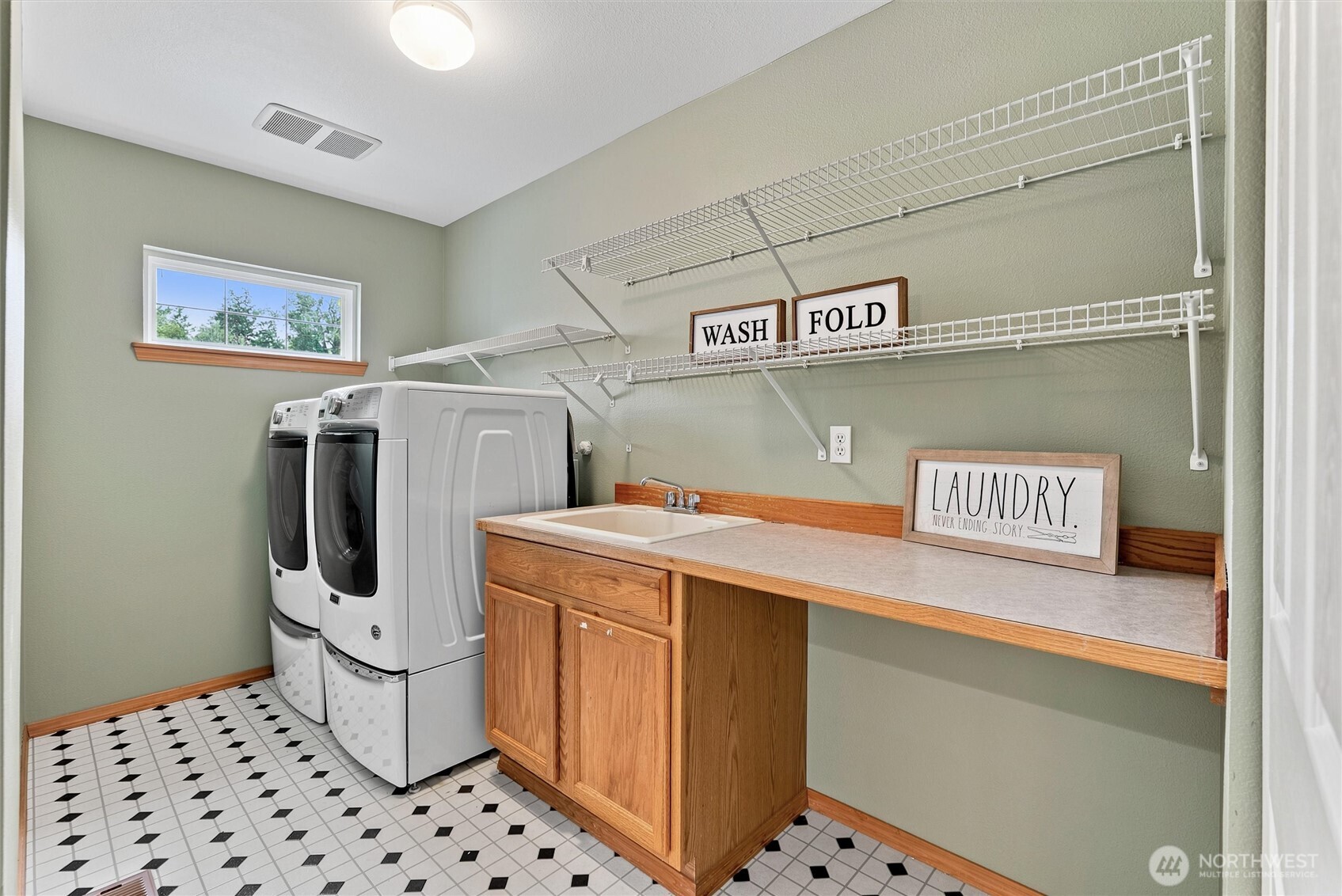 1331 238th Place Southwest Bothell, WA 98021 - Photo 32 of 40