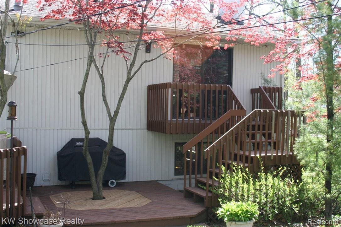 2370 Keith Road West Bloomfield, MI 48324 - Photo 11 of 15 IMG_4591