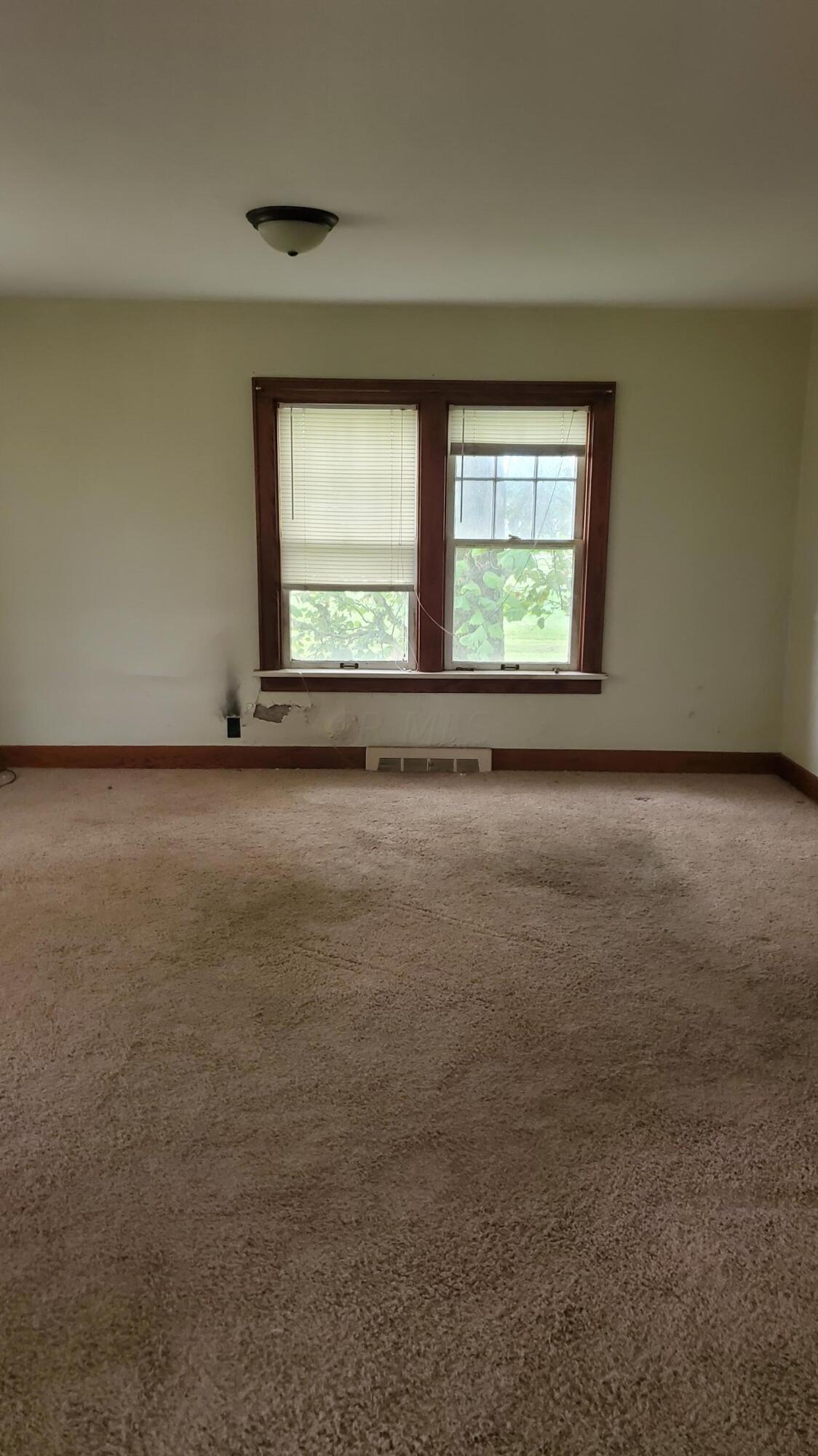 4185 Marion-Edison Road Marion, OH 43302 - Photo 16 of 35 20220808_104830