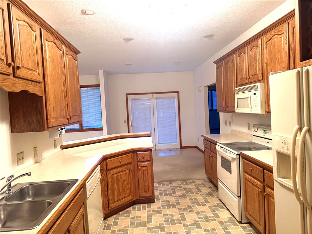 1378 Masters Lane Decatur, IL 62521 - Photo 7 of 22