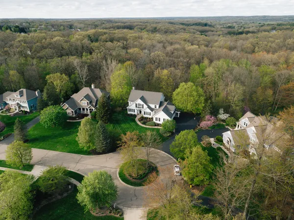 $1,499,000 | 1670 Flowers Crossing Drive Northeast, Grand Rapids, MI 49525