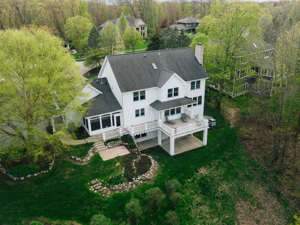 $1,499,000 | 1670 Flowers Crossing Drive Northeast, Grand Rapids, MI 49525