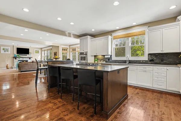 $1,499,000 | 1670 Flowers Crossing Drive Northeast, Grand Rapids, MI 49525