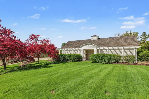 $1,499,000 | 1670 Flowers Crossing Drive Northeast, Grand Rapids, MI 49525