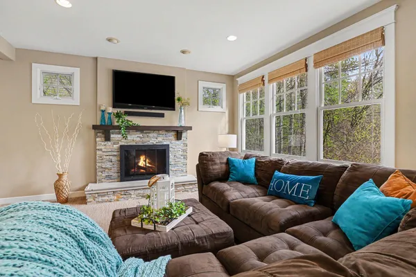 $1,499,000 | 1670 Flowers Crossing Drive Northeast, Grand Rapids, MI 49525