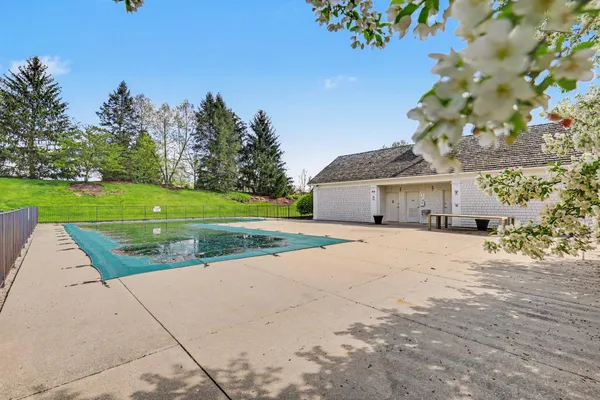 $1,499,000 | 1670 Flowers Crossing Drive Northeast, Grand Rapids, MI 49525
