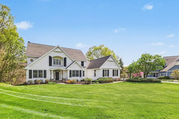 $1,499,000 | 1670 Flowers Crossing Drive Northeast, Grand Rapids, MI 49525