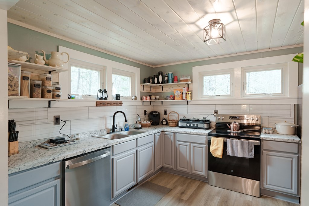 575 Upper Bear Paw Road Murphy, NC 28906 - Photo 52 of 61