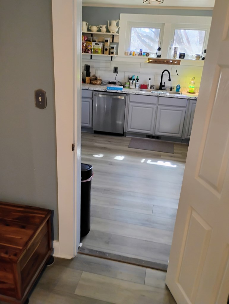 575 Upper Bear Paw Road Murphy, NC 28906 - Photo 8 of 61