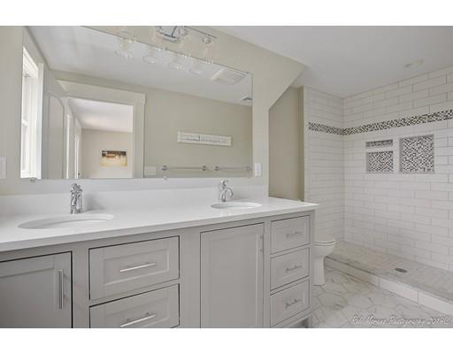 3 Victoria Road Manchester, MA 01944 - Photo 12 of 41 Gallery Image 12