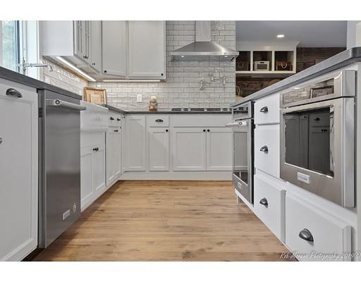 3 Victoria Road Manchester, MA 01944 - Photo 19 of 41 Gallery Image 19