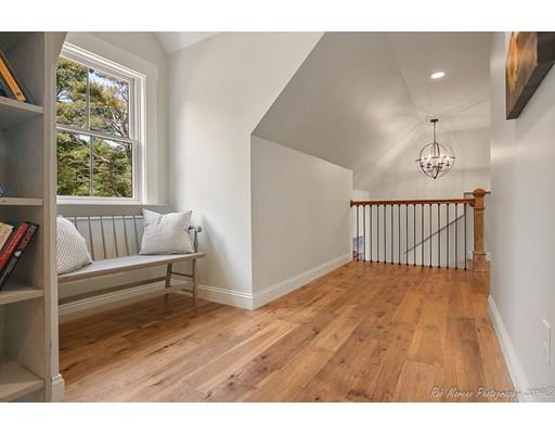 3 Victoria Road Manchester, MA 01944 - Photo 10 of 41 Gallery Image 10