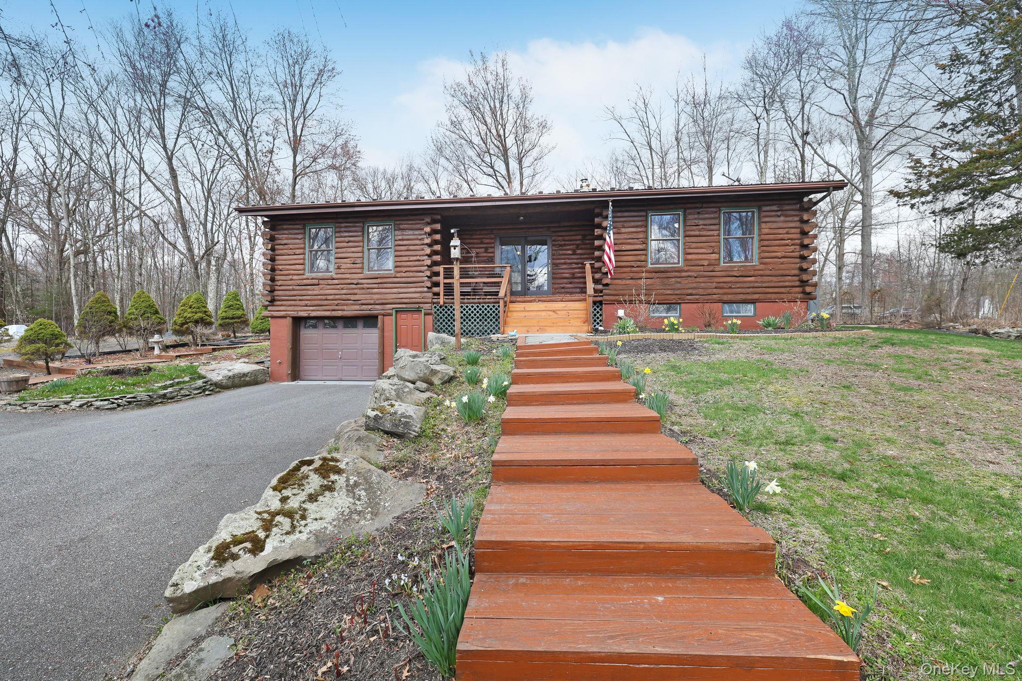 239 Millsburg Road Middletown, NY 10940 - Photo 5 of 41