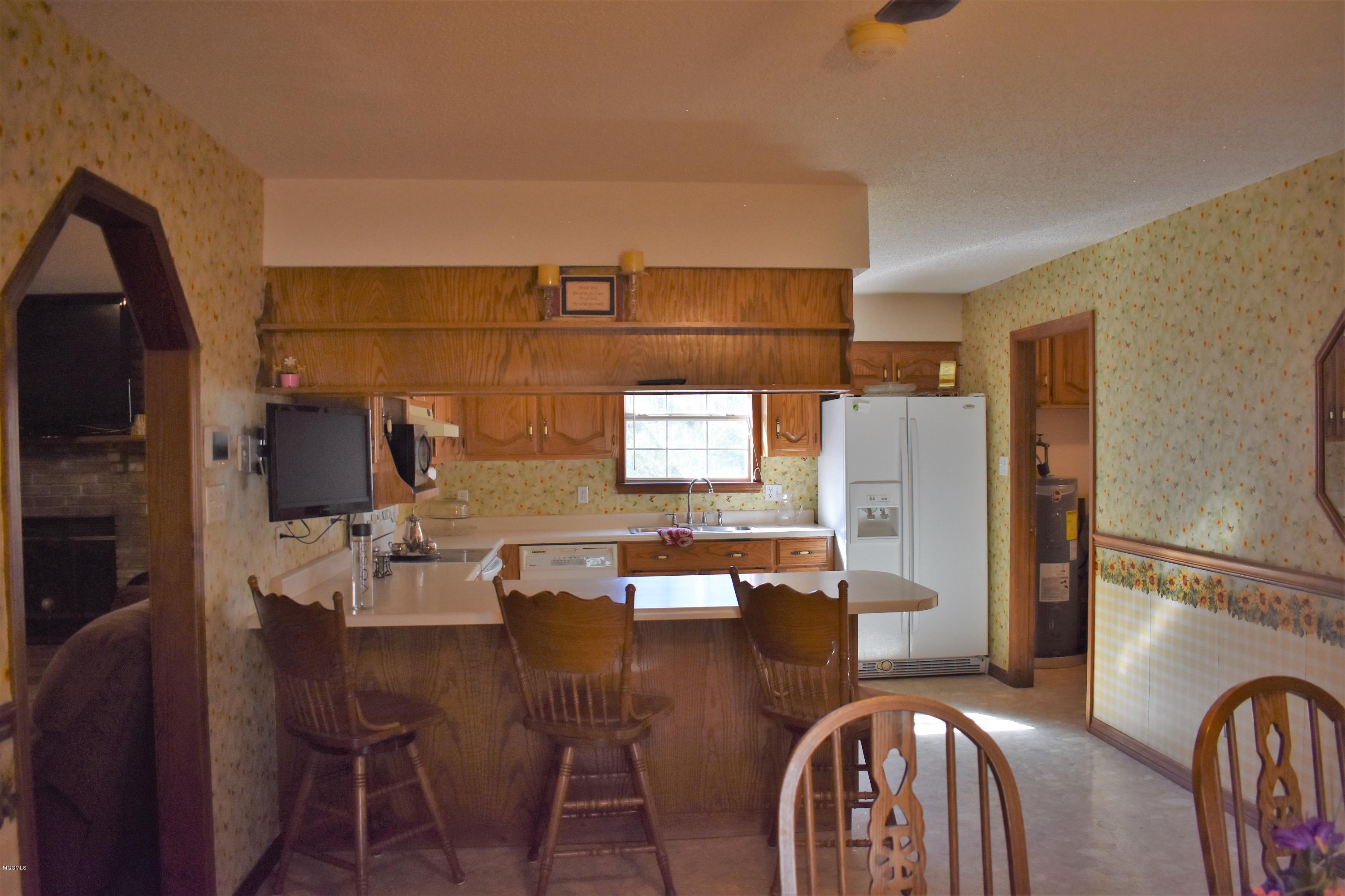 4004 Kasper Road Moss Point, MS 39562 - Photo 13 of 38 DSC_0018