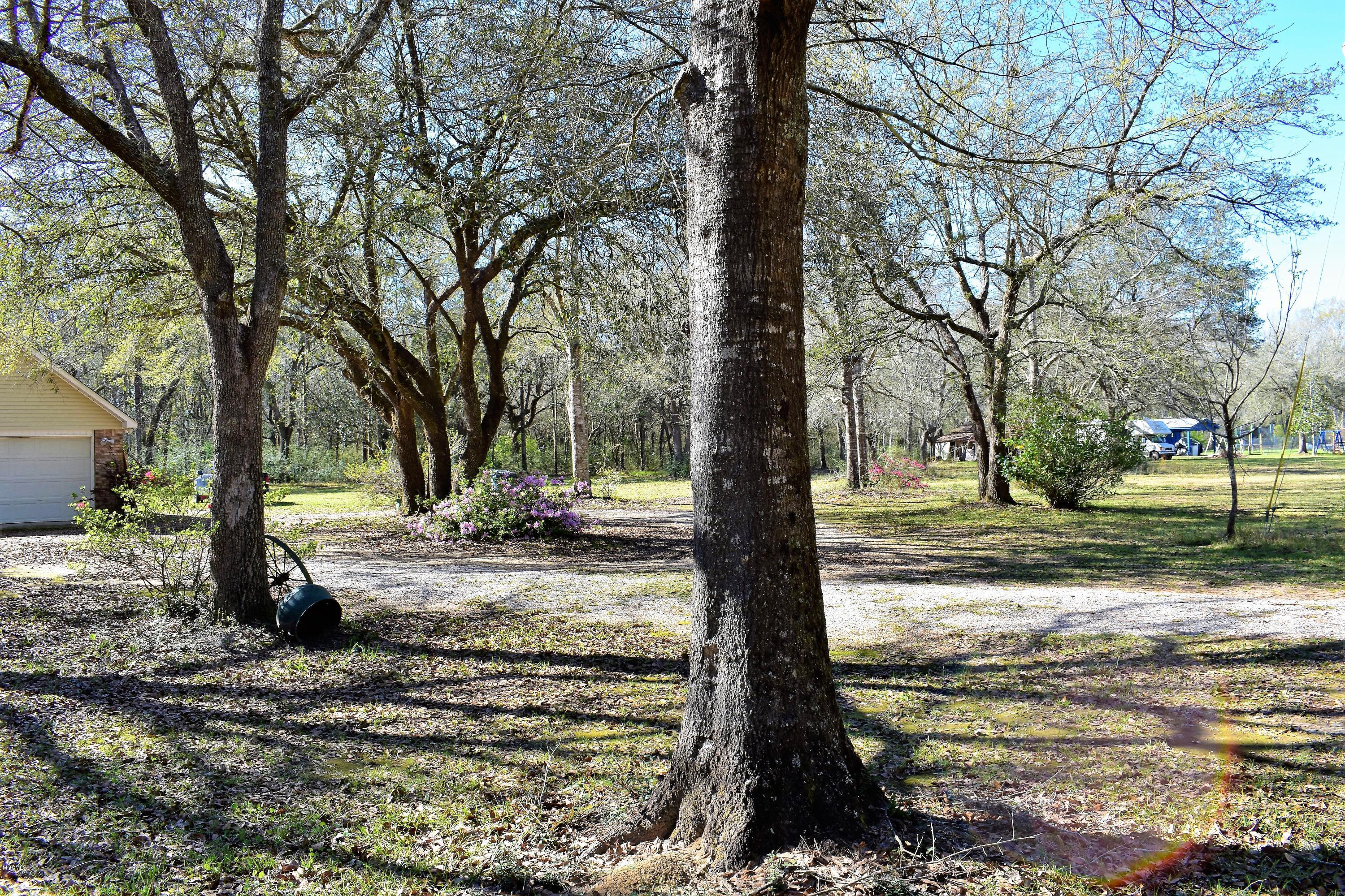 4004 Kasper Road Moss Point, MS 39562 - Photo 2 of 38 DSC_0002