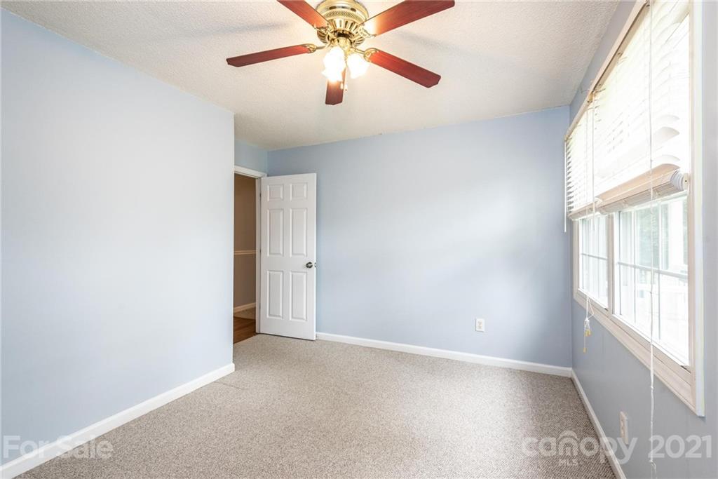 4663 Pittstown Road Hickory, NC 28602 - Photo 25 of 44 Gallery Image 25