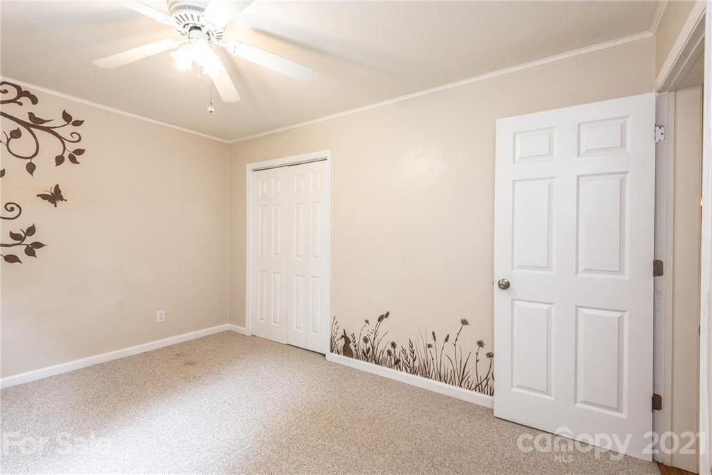 4663 Pittstown Road Hickory, NC 28602 - Photo 27 of 44 Gallery Image 27