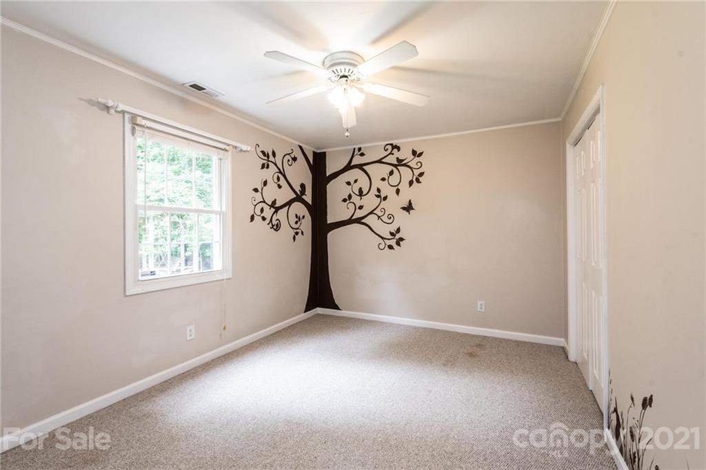 4663 Pittstown Road Hickory, NC 28602 - Photo 28 of 44 Gallery Image 28