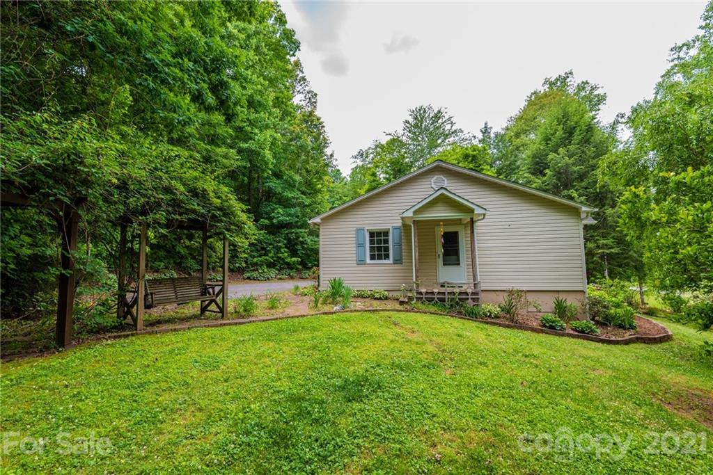 4663 Pittstown Road Hickory, NC 28602 - Photo 34 of 44 Gallery Image 34