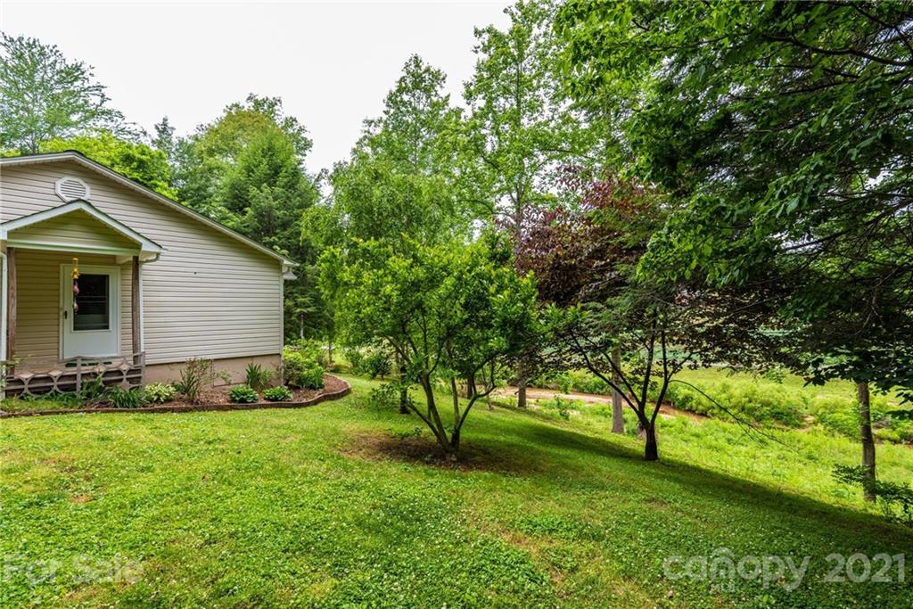 4663 Pittstown Road Hickory, NC 28602 - Photo 35 of 44 Gallery Image 35