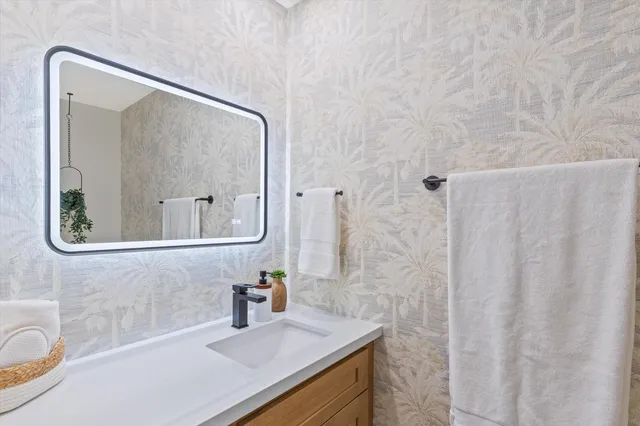 $530,000 | 126 Avellino Circle, Palm Desert, CA 92211