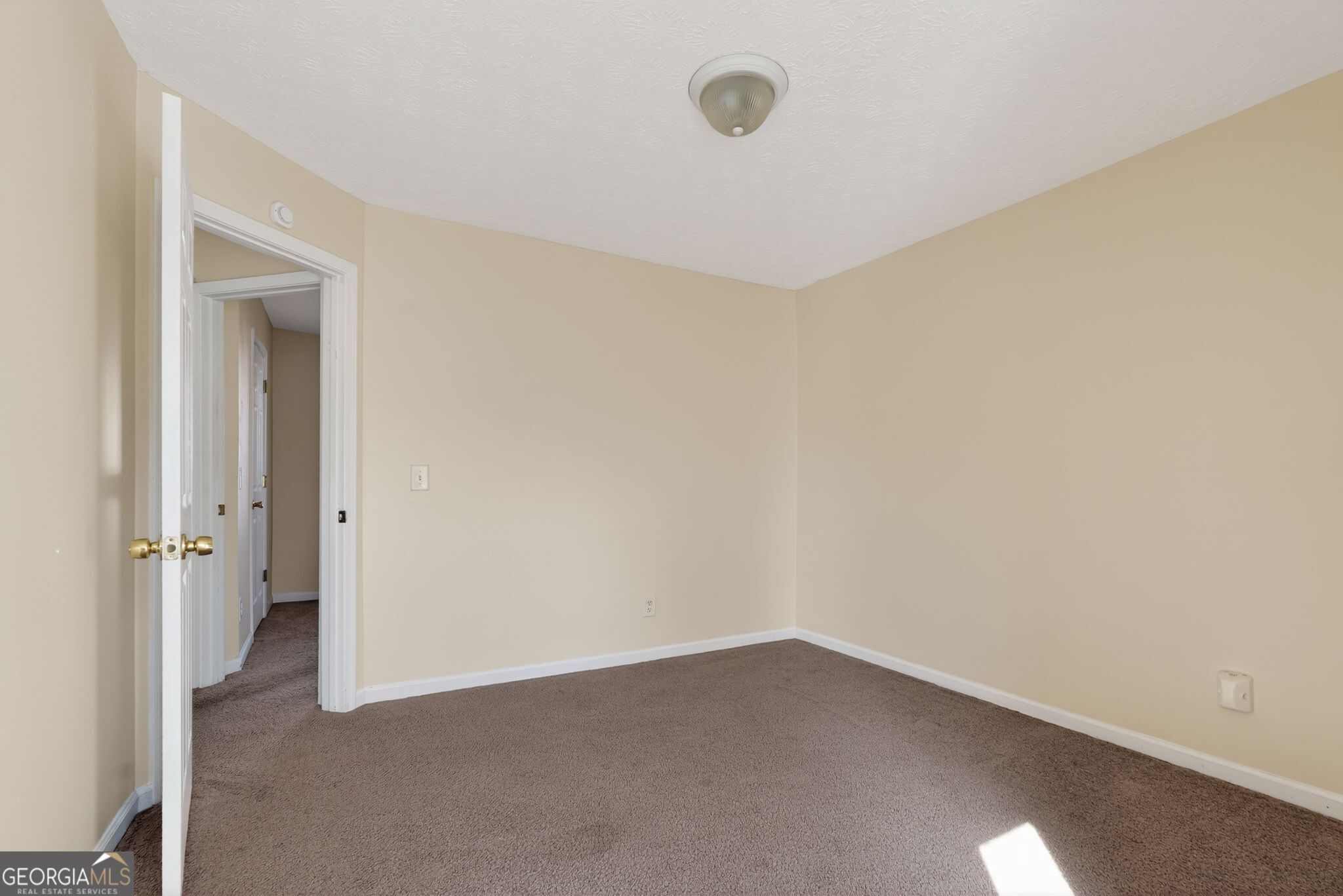 3255 River Run Trail Decatur, GA 30034 - Photo 7 of 37 a view of an empty room