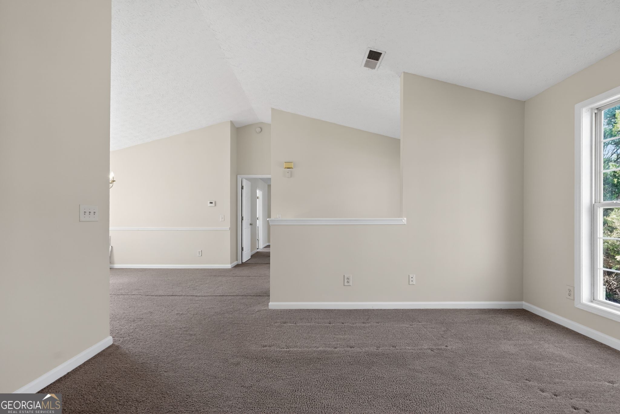 3255 River Run Trail Decatur, GA 30034 - Photo 9 of 37 an empty room with windows