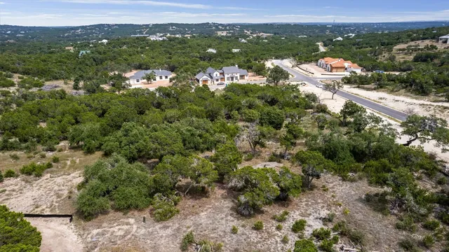 $500,000 | 13950 Evergreen Way, Austin, TX 78737