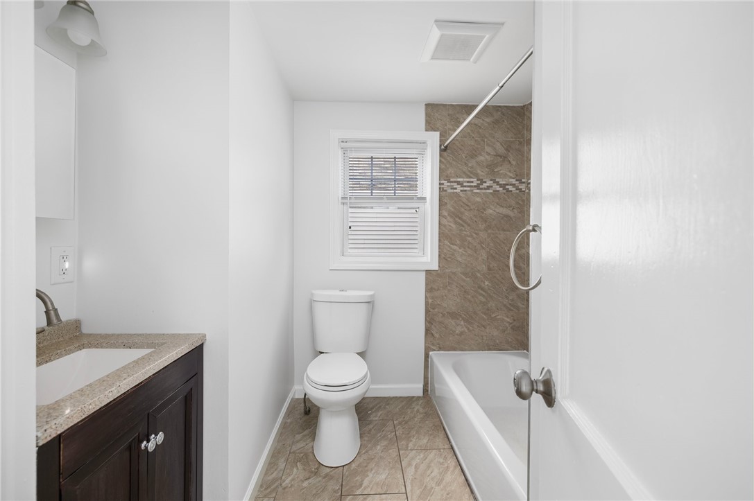 146 Holmes Road Warwick, RI 02888 - Photo 13 of 20