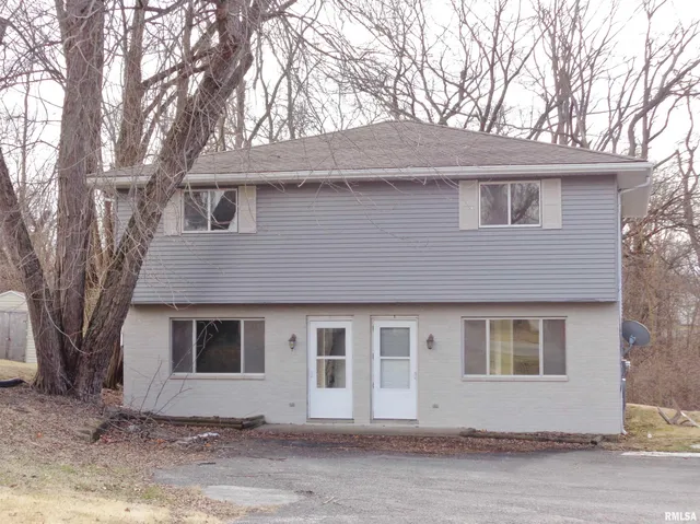 $899 | 4726 West Merol Court, Unit A, Peoria, IL 61604