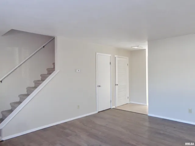 $899 | 4726 West Merol Court, Unit A, Peoria, IL 61604