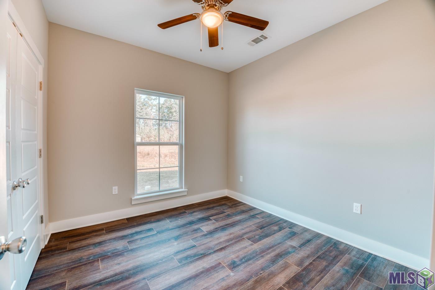 30644 Milton Road Walker, LA 70785 - Photo 11 of 16 Gallery Image 11