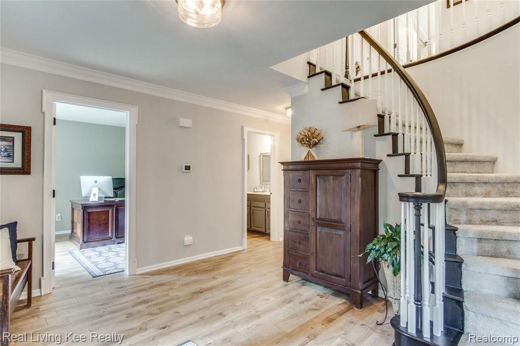 1635 North Kilburn Road Rochester Hills, MI 48306 - Photo 32 of 62