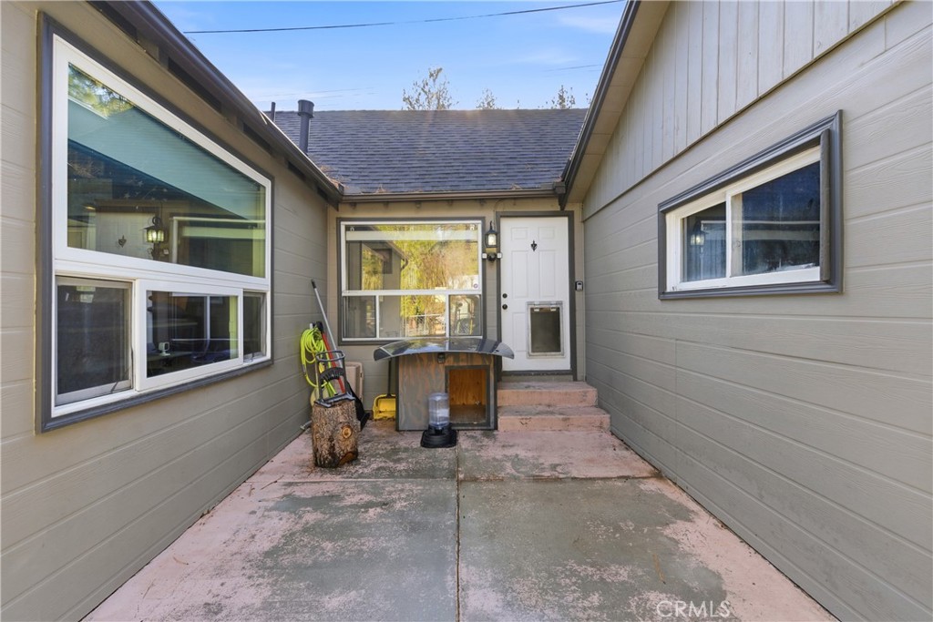 5652 Sycamore Street Wrightwood, CA 92397 - Photo 9 of 50 a outdoor space with furniture