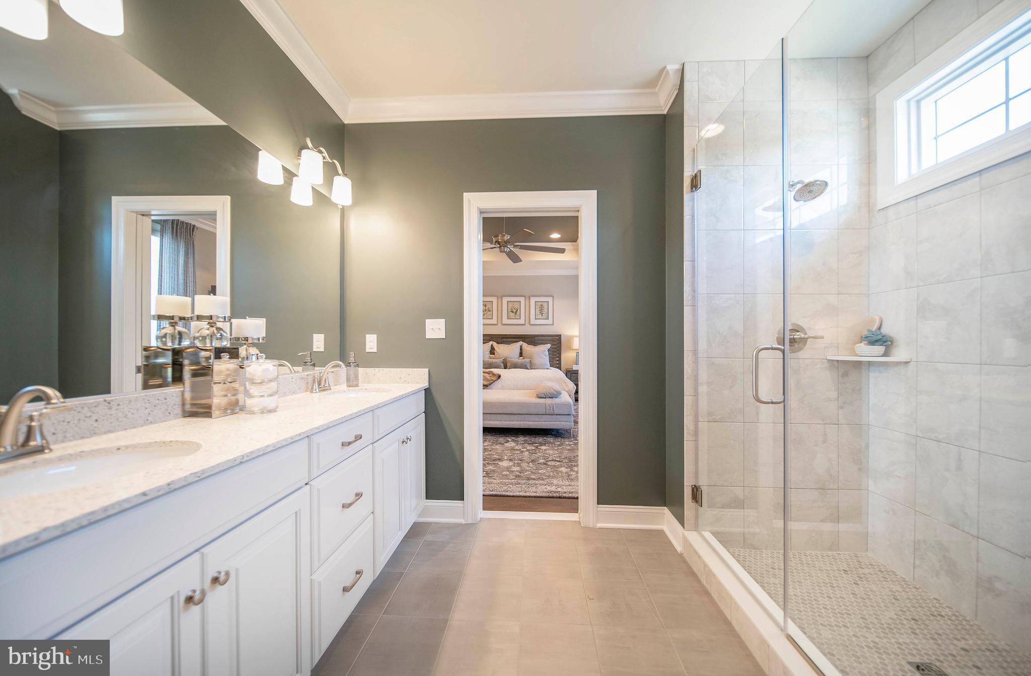 2562 Riddle Avenue Wilmington, DE 19806 - Photo 39 of 59 Primary Bathroom