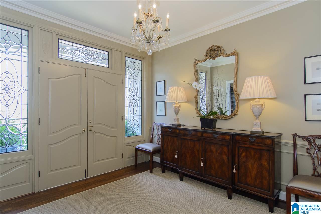 3309 Overcrest Road Birmingham, AL 35223 - Photo 4 of 50