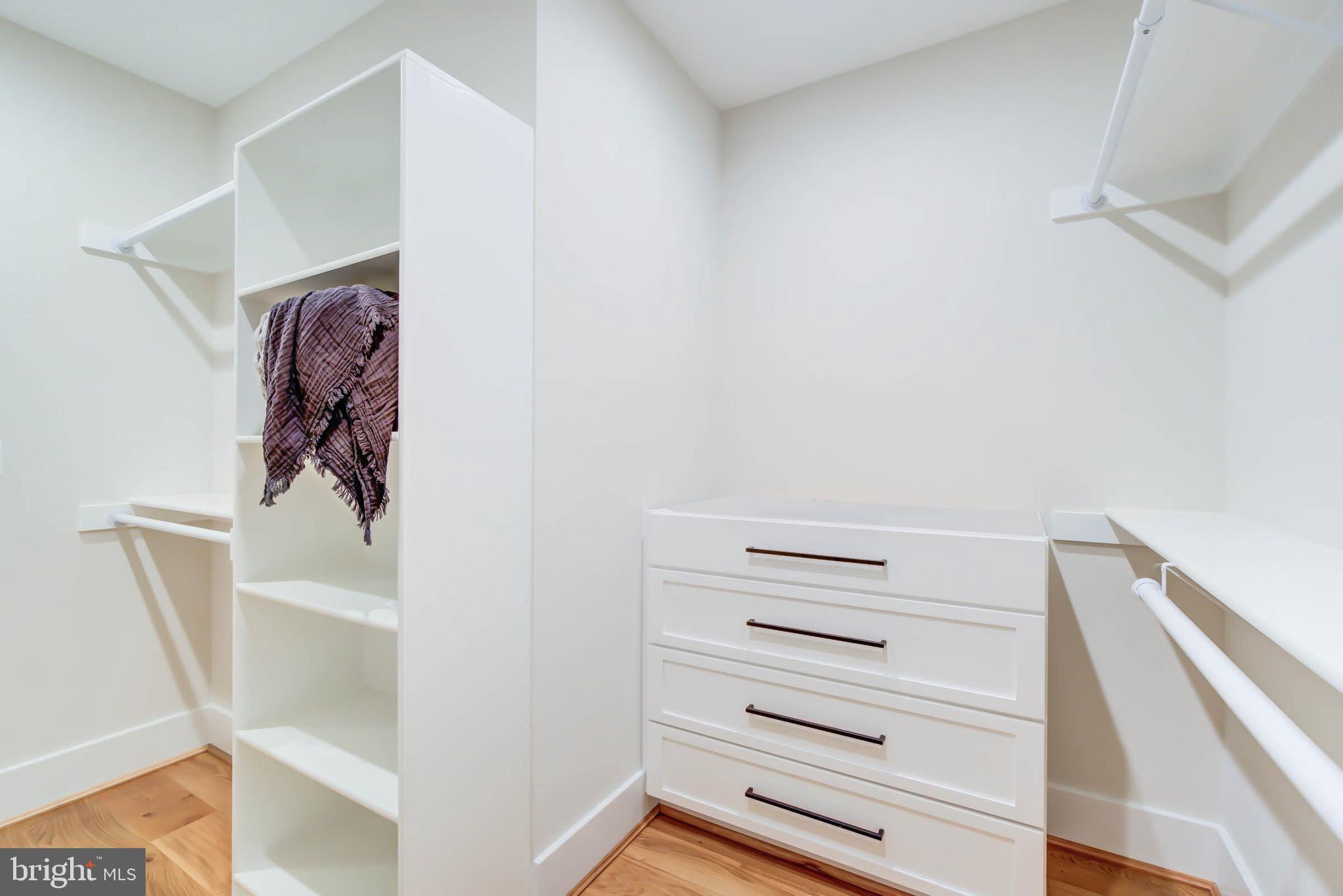 7818 Glenbrook Road Bethesda, MD 20814 - Photo 61 of 95 a view of walk in closet